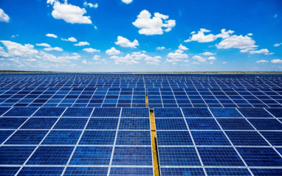 Panouri solare vs. pompe de căldură: Cum funcționează împreună pentru eficiență maximă